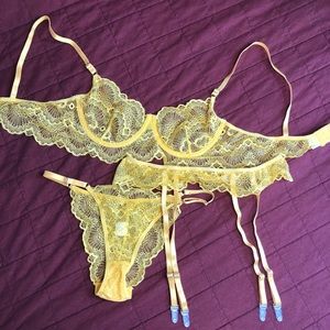 SHEIN Yellow Lingerie Set